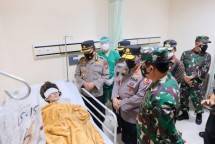 Kapolri, Jenderal Polisi Drs. Listyo Sigit Prabowo, S.I.K., M.Si., mengapresiasi keberanian sekuriti Gereja Katedral Kota Makassar, Sulawesi Selatan, yang menghalangi pelaku bom bunuh diri agar tidak masuk ke dalam tempat ibadah tersebut. 
