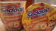 Mie Sedaap Cup Rawit Bingit Rasa Ayam Jerit