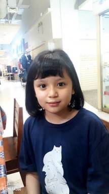 Prudence Olivia S (Prue), salah satu calon Generasi Emas 2045, kini bersekolah di kelas 5 SD. Sejak balita, Prue selalu menjadi perhatian mamanya untuk senantiasa memperoleh asupan gizi yang cukup dan seimbang guna menunjang pertumbuhannya yang maksimal di masa kanak-kanak. (Foto: Rina Magdalena S)