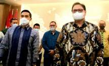 Menko Perekonomian Airlangga Hartarto dan Waketum Kadin Indonesia Anindya Bakrie