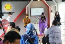 Kementan dan Penyanyi sekaligus Artis Ita Purnama Sari