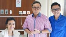 Ketua MPR Saat Menjenguk Julia Perez - Foto/Tribunnews.com