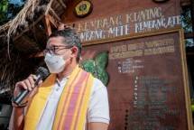 Menparekraf Sandiaga Uno Mengunjungi Desa Wisata Kembang Kuning. Desa wisata yang Berada di Kecamatan Sikur Lombok Timur, Nusa Tenggara Barat (Kemenparekraf)