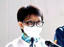Menlu Retno