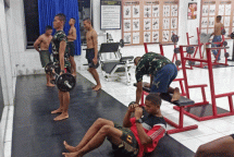 Prajurit Batalyon Infanteri 1 Marinir Laksanakan Olahraga Body Building