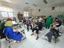 Vaksinasi Diskes dan SinarMas Land
