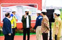Presiden Jokowi Tinjau Pembangunan Jalan Tol Pekanbaru &ndash; Bangkinang