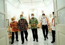 Gubernur Gorontalo datangi Gubernur Jakarta Anies Baswedan di Balai Kota