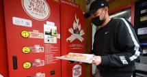 Mr. Go Pizza, Vending Machine Pembuat Pizza di Roma, Italia (tasteofhome.com)