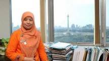 Asisten Perekonomian dan Keuangan (Asperkeu) Sekretaris Daerah Provinsi DKI Jakarta, Sri Haryati
