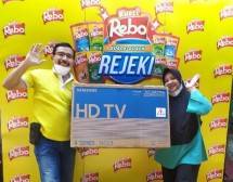 Desi Dapat Rejeki TV LED dari Gosok-Gosok Kuaci Rebo