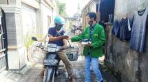 GP Ansor dan Aice sebar masker ke masyarakat