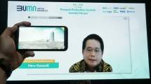 Direktur Utama Bank Syariah Indonesia, Hery Gunardi saat menyampaikan pemaparan &ldquo;Prospek Perbankan Syariah Setelah Merger&rdquo; dalam sesi CEO Talk secara daring