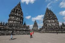 Berwisata ke TWC Borobudur, Prambanan & Ratu Boko