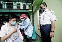 Anies: MAN 7 Jadi Madrasah Pertama di RI yang Muridnya Terima Vaksinasi Anak, Warganet: Alhamdulillah, Is The Best...