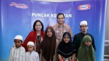 Acara puncak kegiatan #BerbagiKreasiKRAFT Umumkan Peserta Kreasi Resep Terbaik dan Hibur Anak-Anak Panti Asuhan Dengan Hiburan Seru. (Ist)
