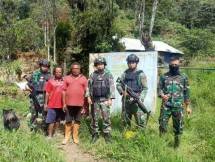 Prajurit Satgas Pamrahwan Yonif RK 751 VJS 