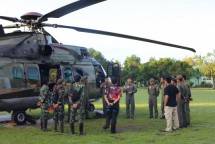 Heli Caracal TNI AU Evakuasi Dua Jenazah Teroris Poso Sulteng