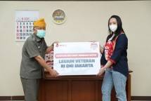 Sambut Kemerdekaan Ke-76 RI, Industri Logistik Papan Atas Ini Salurkan 500 Paket Sembako Untuk Legiun Veteran RI 