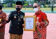 Aktif dalam Penanggulangan Covid-19, Gerakan #Indonesiapastibisa Raih Penghargaan Dari Pemkab Bekasi