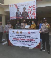 Bank Sampoerna dan KSP Sahabat Mitra Sejati dan Kepolisian Donasi Sembako di 34 Kota