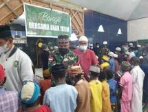Satgas TNI Yonif RK 751/VJS Laksanakan Pemberian Santunan Terhadap Anak Yatim Piatu