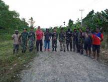 Satgas TNI Yonif RK 751/VJS dan masyarakat Membrano