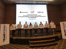Penandatangan Kerja Sama Transvision beserta PT Telkom Indonesia (Persero) Tbk dan PT Freeport Indonesia 