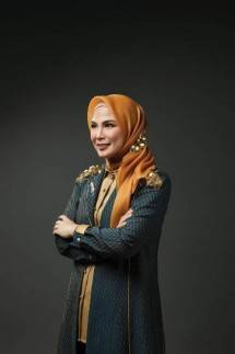Perancang Busana Nina Nugroho Optimalkan Sektor Industri Fashion Nasional