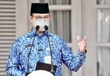 Gubernur Anies