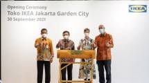 Penandatanganan MoU antara KemenkopUKM dengan IKEA
