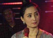 Artis Sinetron Della Puspita