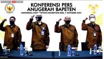 Caption Foto ki-ka Indra Gunawan, Kepala Biro Hukum, Kerja Sama & Komunikasi Publik Bapeten, Prof. Dr. Jazi Eko Istyanto MSc. IPU Asean Eng, Kepala Bapeten, Zainal Arifin, Deputi Perizinan dan Inspeksi Bapeten dan Asep Saefulloh Hermawan, Direktur Inspeksi Fasilitas Radiasi dan Zat Radioaktif Bapeten 