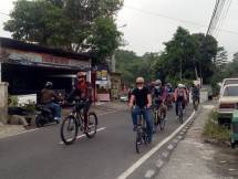 Danyonarmed 11 Kostrad Letkol Arm Adin Suroyo Ikuti Gowes Bersama Forkopimda Kota Magelang
