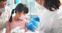 &nbsp; Imunisasi Dasar Lengkap Bagi Anak Anak Upaya Cegah KLB PD3I 