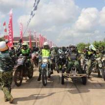 1.5000 Biker Ramaikan One Day Trail Adventure dan Bakti Sosial Divif 3 Kostrad 