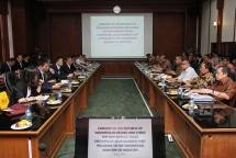 Dirjen Ketahanan dan Pengembangan Akses Industri Internasional (KPAII) Kemenperin, Harjanto bersama Dirjen Pengembangan Perwilayahan Industri (PPI) Kemenperin, Imam Haryono saat menerima delegasi bisnis Tiongkok dan KBRI Beijing serta Kedubes Tiongko