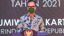 Menteri Perindustrian Agus Gumiwang Kartasasmita