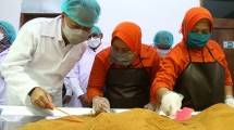 Menperin Agus Pacu IKM Gula Palma Terapkan Industri 4.0