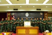 Korps Marinir TNI AL Terima Predikat WBK dan WBBM 2021 dari Menpan RB