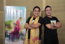 Musisi Dwiki Dharmawan dan Ferdinan Soputan 