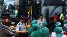 Ilsutrasi bus Damri. (Tubagus Aditya Irawan/Pacific Press via Getty Images)