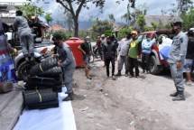 Bakamla RI Salurkan Bansos Korban Erupsi Semeru dan Percepatan Vaksinasi