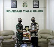 Pangdam Pattimura Mayjen TNI Richard Temu Bincang Kajati Maluku