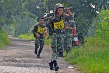 Prajurit Buaya Petarung Batalyon Infanteri 1 Marinir Ikuti Lomba Cross Country