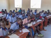 Uganda Akhiri Lockdown Terlama di Dunia, Sekolah Tatap Muka dimulai