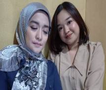 Nana Mardiana dan Dinda, putri tunggal dari hasil perkawinannya dengan Imam S. Arifin (ist)