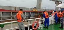 Bakamla RI Beri Bantuan Medis ABK Kapal AS Positif Covid-19 
