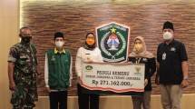 Jababeka peduli Semeru