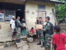 Satgas Yonif 126 KC Bantu Prosesi Pemakaman Warga Perbatasan RI-PNG